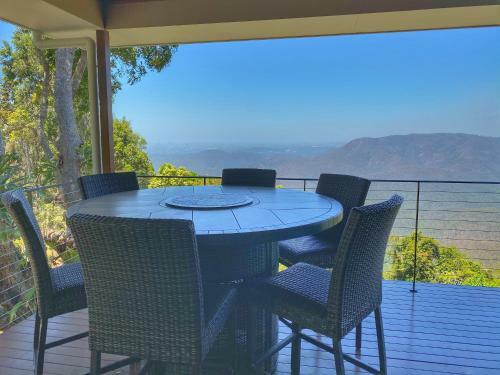 Bed & Breakfast The Silvermoon Villa-private Villa