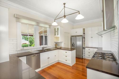 Magnificent Cotillion By Your Innkeeper Mudgee