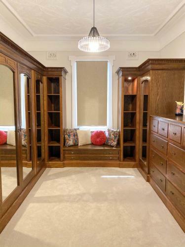 Magnificent Cotillion By Your Innkeeper Mudgee