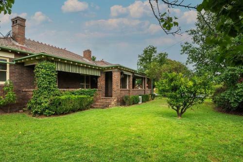 'kyona' By Your Innkeeper Mudgee