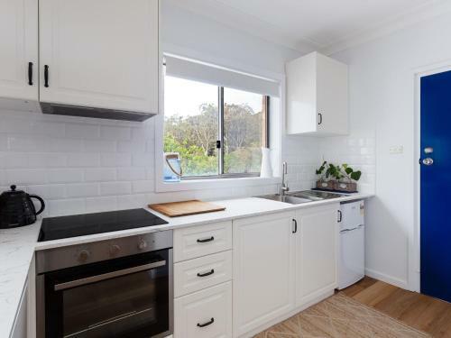 Blue Vista 6 13 Victoria Parade