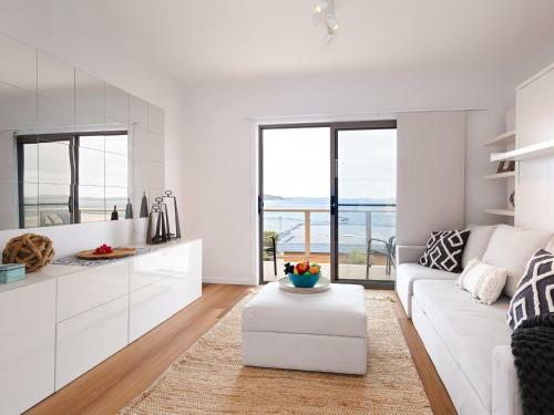 Blue Vista 6 13 Victoria Parade