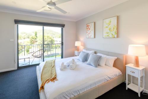 Beautiful Duplex // 3 Min To Beach