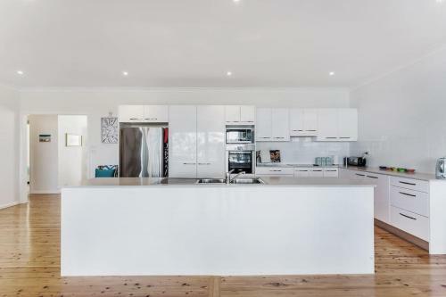 Luxury On Dutchman's Beach!