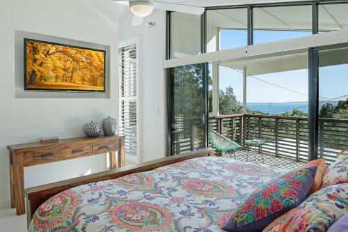 The Lighthouse, Noosa Hill