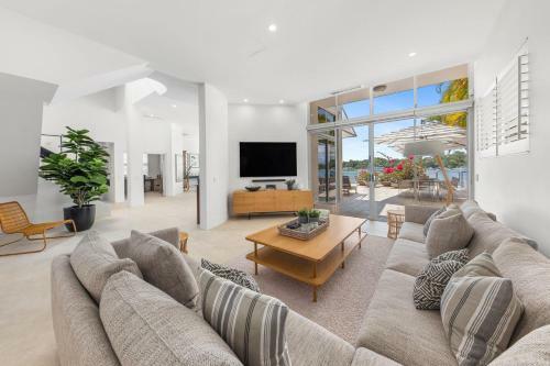 42 Noosa Parade