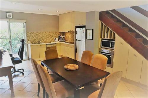 Apartamento Moondarah No 7 - Noosa Getaways