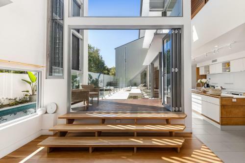Ultimate Light And Space, Noosa Heads