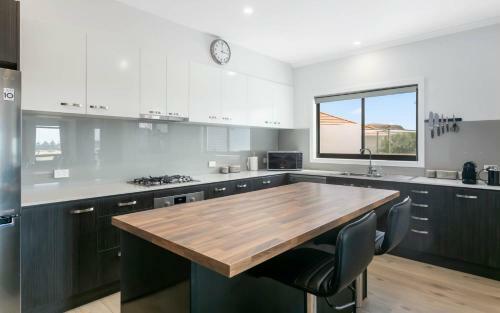 Fairway 1 - 9-19 Troon Drive