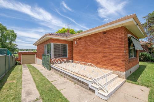 Villa Little Warrendine Comfy & Quiet, Pet Friendly