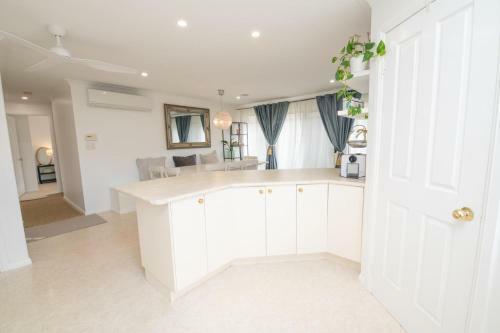 Spacious Home Away From Home Convenient Location
