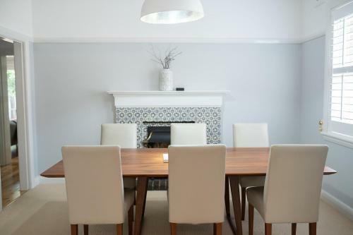 Villa The Oaks On March Stunning & Elegant Cbd Home
