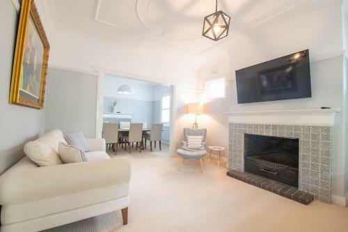 Villa The Oaks On March Stunning & Elegant Cbd Home