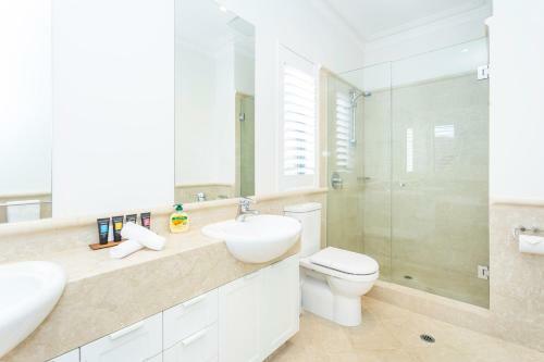 Villa Cottesloe Aqua Retreat - Executive Escapes
