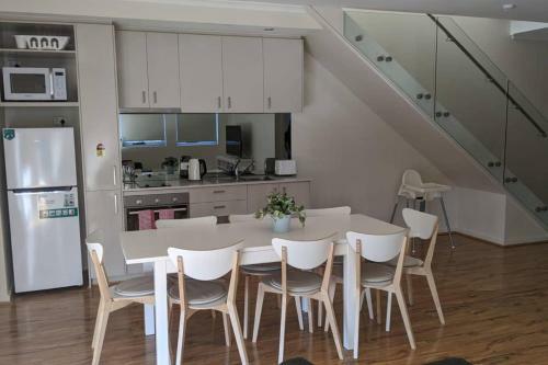 Stunning Two-storey Apartment In Perth's Cbd