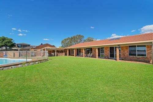 5 Riverpark Road, Port Macquarie Nsw 2444