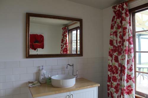 Bed & Breakfast Victoria Cottage
