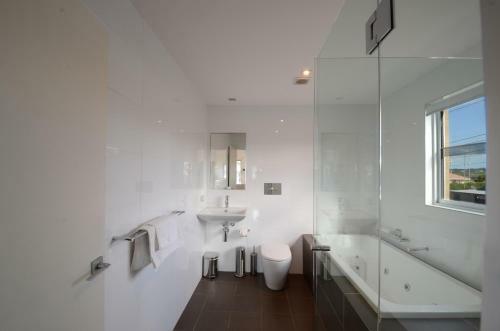 Dream Catcher Beach House - Shellharbour