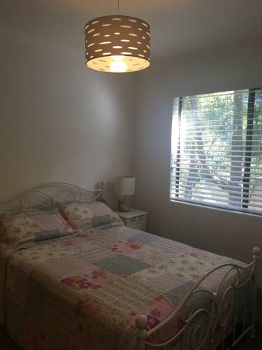 Modern Apartment Close To Randwick Unsw & City