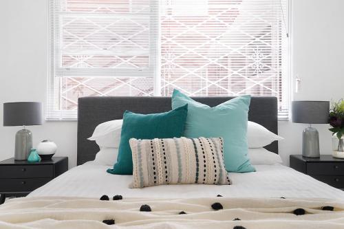 Charming Parkside Apartment In Quiet Area