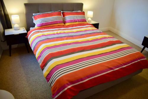 Comfortable Apartment In Trendy Haberfield Via 2