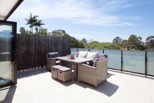 Spacious Family Entertainer Minutes From Manly Beach