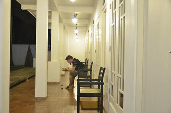 Airport City Hub Hotel