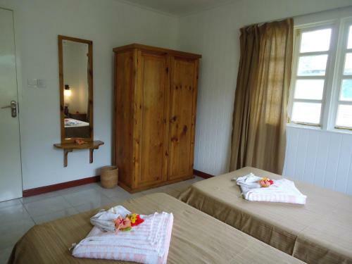 Hostal Chez Michellin Pensions Residence