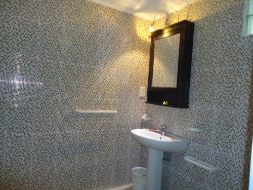 Hostal Chez Michellin Pensions Residence