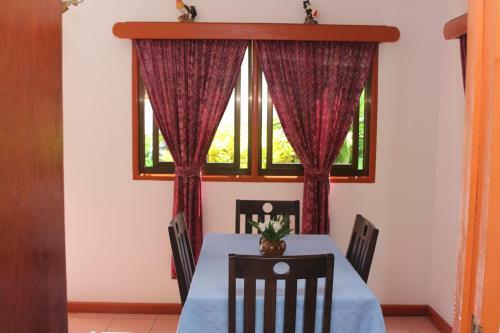 Hostal Veronic Self-catering Guest House