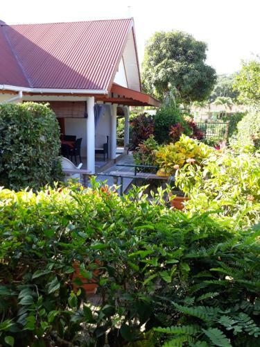 Hostal Veronic Self-catering Guest House