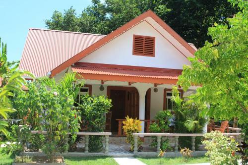 Hostal Veronic Self-catering Guest House