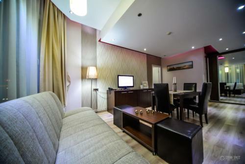 Hotel 018 In
