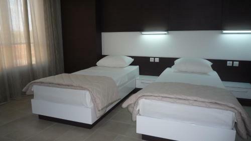 Hostal Apartments Good Night