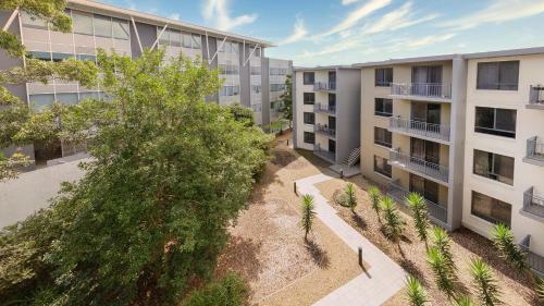 Aparthotel Oaks Sydney North Ryde Suites