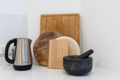 Modern Double Bay Apartment // 2 Min Walk To Beach