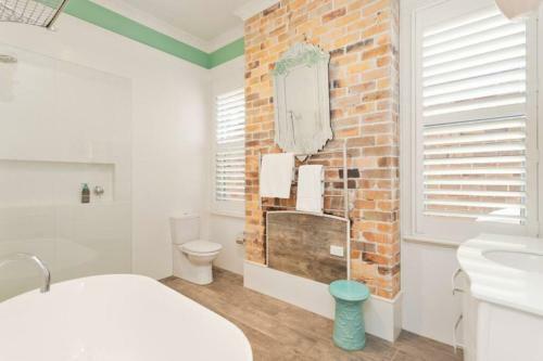 Kays49m - Charming Sydney Residence In Marrickville
