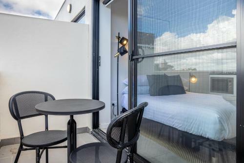 Apartamento Cosy Studio With Balcony On Newtown Dining Strip