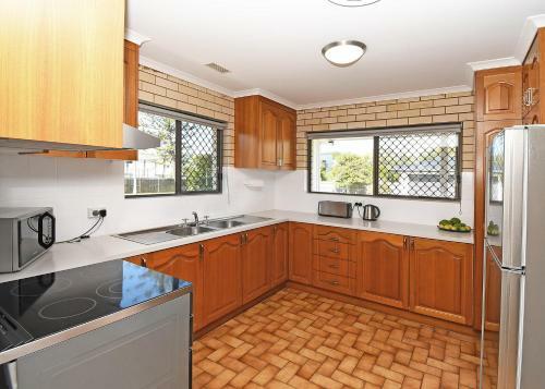 Urangan Harbour Bungalow