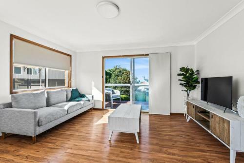 Hollywood Ave 50 Ulladulla