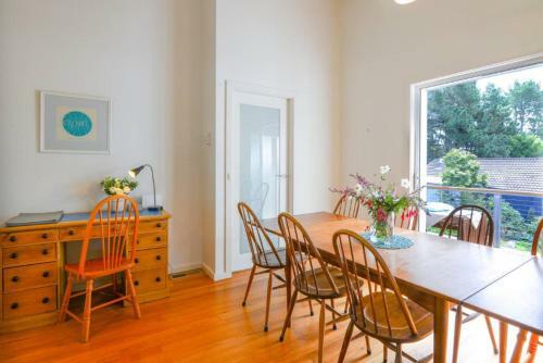 Nature Lovers Dream // Fireplace //access To Hikes