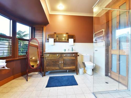 Wangi Waterfront Delight 4br Waterfront Reserve Home