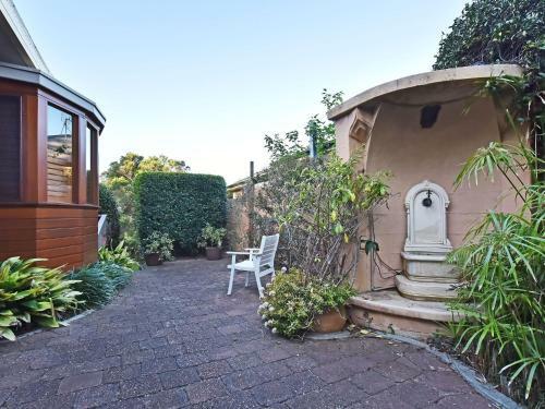 Wangi Waterfront Delight 4br Waterfront Reserve Home