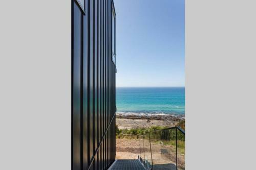 Southpoint -brand New Home, Oceanfront Views