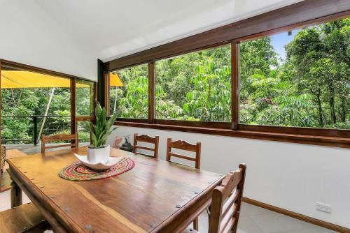 The Secret Treehouse