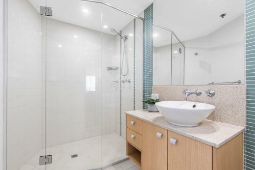 Apartamento Ocean Views, Parking, Spa And 3 Pools At 2-bed Unit