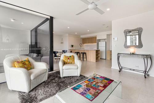 Apartamento Incredible 2-bed Unit With Parking And Lounge Deck
