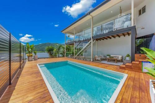 Airlie Abode