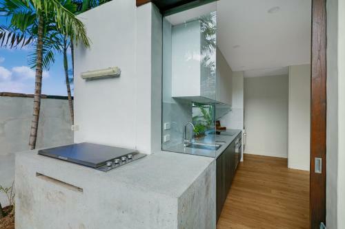 Esprit 2 Luxury Retreat