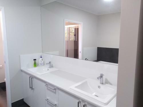 Turtle Reef Bed & Breakfast Cairns